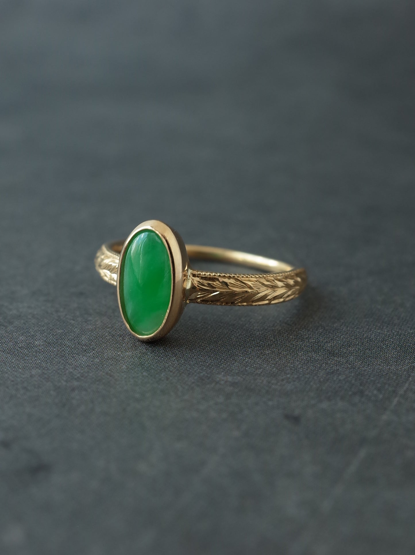 Jadeite Hawaiian Ring - 5